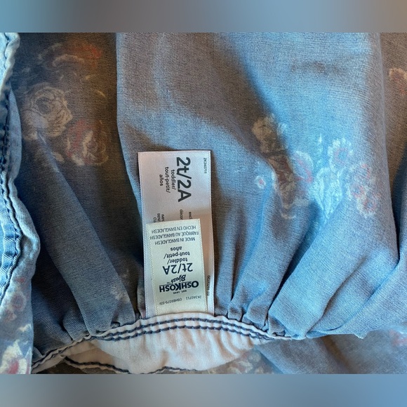 Overall Dresses - Picture 3 of 4